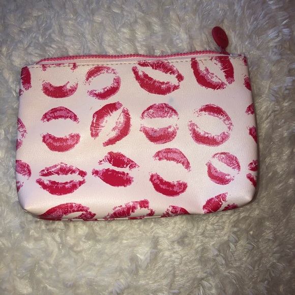 2 Ipsy makeup bags! - Picture 2 of 3